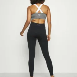 Ellesse ISABELIA LEGGING - Collants - Black -Ellesse Elegant Boutique 016eb09b0f014aca9cabf757f3519ed9