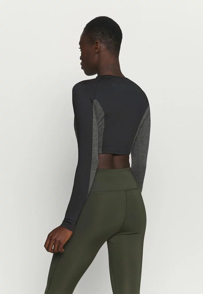 Ellesse GLORA - T-shirt à Manches Longues - Black 3 Ellesse GLORA - T-shirt à Manches Longues - Black – Image 3