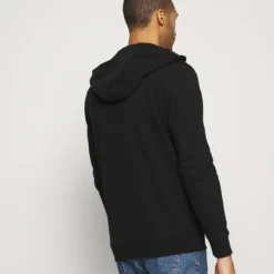 Ellesse SABARE - Sweat à Capuche Zippé - Black 10 Ellesse SABARE - Sweat à Capuche Zippé - Black -Ellesse Elegant Boutique 062ff03ad6aa4a72bd4b9450bd00cb69