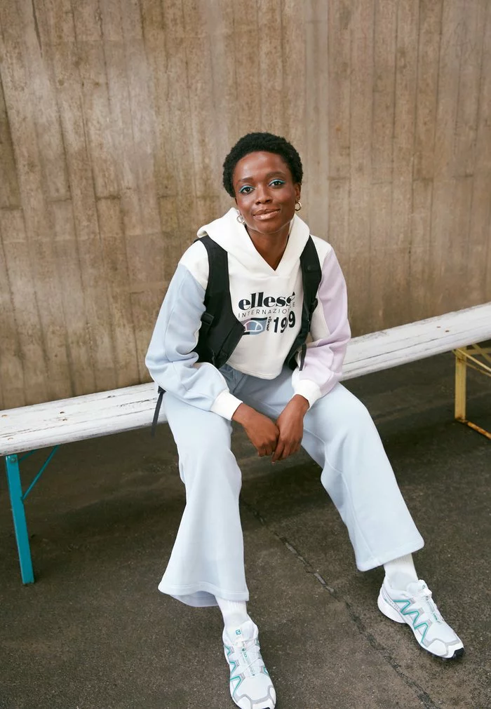 Ellesse TRISTAN - Sweatshirt - Offwhite 2 Ellesse TRISTAN - Sweatshirt - Offwhite – Image 2