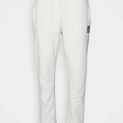 Ellesse EQUES PANT - Pantalon De Survêtement - Off White -Ellesse Elegant Boutique 07ea01c0db8547c39e22fc5c90e4dd0d