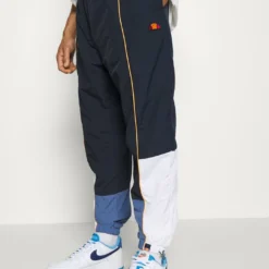 Ellesse ACER TRACK PANT - Pantalon Classique - Navy -Ellesse Elegant Boutique 0aece3f1d2924b12a1790a15b32a6b1c