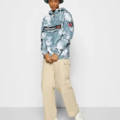 Ellesse MONTEZ JACKET - Blouson Bomber - Green/white 13 Ellesse MONTEZ JACKET - Blouson Bomber - Green/white -Ellesse Elegant Boutique 0aed2fa0db484d26a247fece77b34d1a