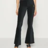 Ellesse FLORIE - Pantalon Classique - Black
