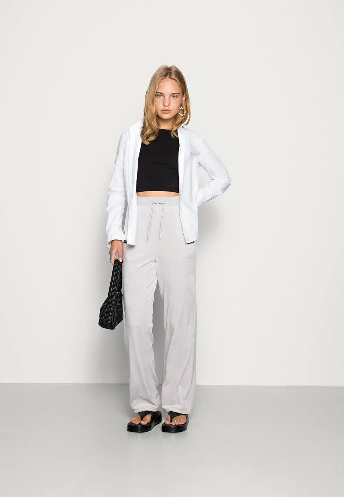 Ellesse INDIA PANT - Pantalon De Survêtement - Light Grey 2 Ellesse INDIA PANT - Pantalon De Survêtement - Light Grey â Image 2