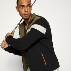 Ellesse BULARO - Veste Imperméable - Black -Ellesse Elegant Boutique 1586cc3054ca428384bfc404decbc900