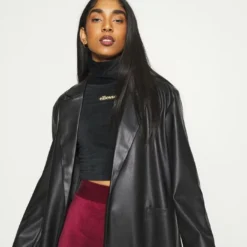 Ellesse HOLLIE - T-shirt à Manches Longues - Black 11 Ellesse HOLLIE - T-shirt à Manches Longues - Black -Ellesse Elegant Boutique 1c0fbd61fa594645ae74923507d2abf8