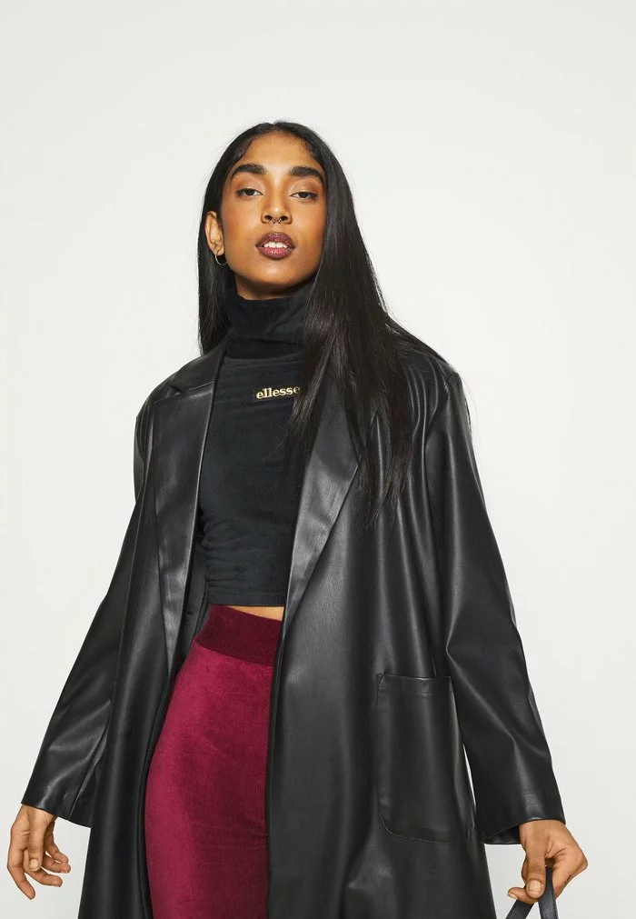 Ellesse HOLLIE - T-shirt à Manches Longues - Black 5 Ellesse HOLLIE - T-shirt à Manches Longues - Black – Image 5