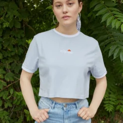 Ellesse DERLA CROP - T-shirt Basique - Light Blue -Ellesse Elegant Boutique 23f46a01f017496487df4aa17ab38570