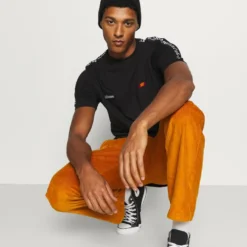 Ellesse FEDE TEE - T-shirt Imprimé - Black -Ellesse Elegant Boutique 2adb2a611f0d485a8624c3c3afb39ba6