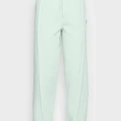 Ellesse WATERS JOG PANT - Pantalon De Survêtement - Light Green -Ellesse Elegant Boutique 2ff73032256d4e3ab78d154f2fee6d31