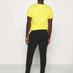 Ellesse NIORO - Pantalon De Survêtement - Black 8 Ellesse NIORO - Pantalon De Survêtement - Black -Ellesse Elegant Boutique 3218617168a548afb9422a2954e62b26