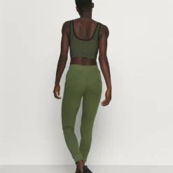 Ellesse CANA - Pantalon De Survêtement - Khaki -Ellesse Elegant Boutique 324a4fcedbb743559ad31d42c857dc88