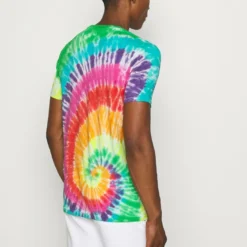 Ellesse REON TEE UNISEX - T-shirt Imprimé - Multi -Ellesse Elegant Boutique 36df03c863fc4d6b95983c5c22b6fd7c