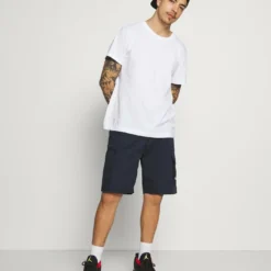 Ellesse FIGURI CARGO - Short - Navy 6 Ellesse FIGURI CARGO - Short - Navy -Ellesse Elegant Boutique 377804b133774bfcb26f29a0cefd2671