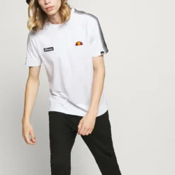 Ellesse VERSA TEE - T-shirt Imprimé - White -Ellesse Elegant Boutique 38a071d9d3c44526be018fb18649a912