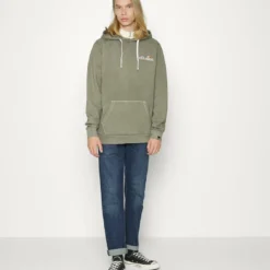 Ellesse TINCTORIA OH - Sweat à Capuche - Khaki 6 Ellesse TINCTORIA OH - Sweat à Capuche - Khaki -Ellesse Elegant Boutique 3948c532bf954fb18c2f8c813cc10cd6