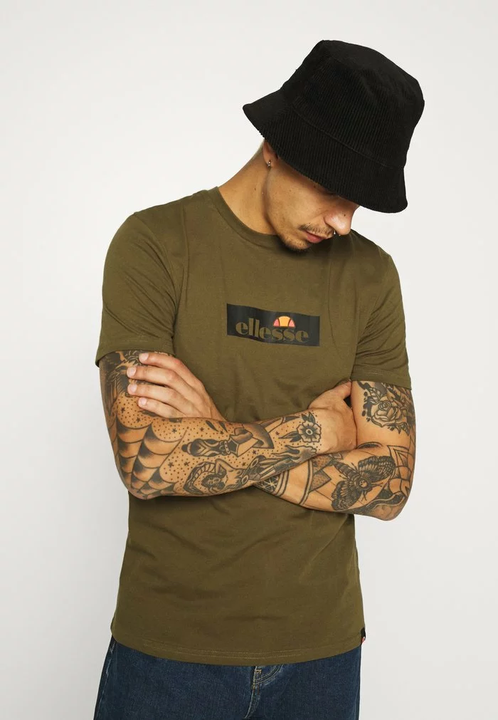 Ellesse OMBRONO - T-shirt Imprimé - Khaki 4 Ellesse OMBRONO - T-shirt Imprimé - Khaki – Image 4