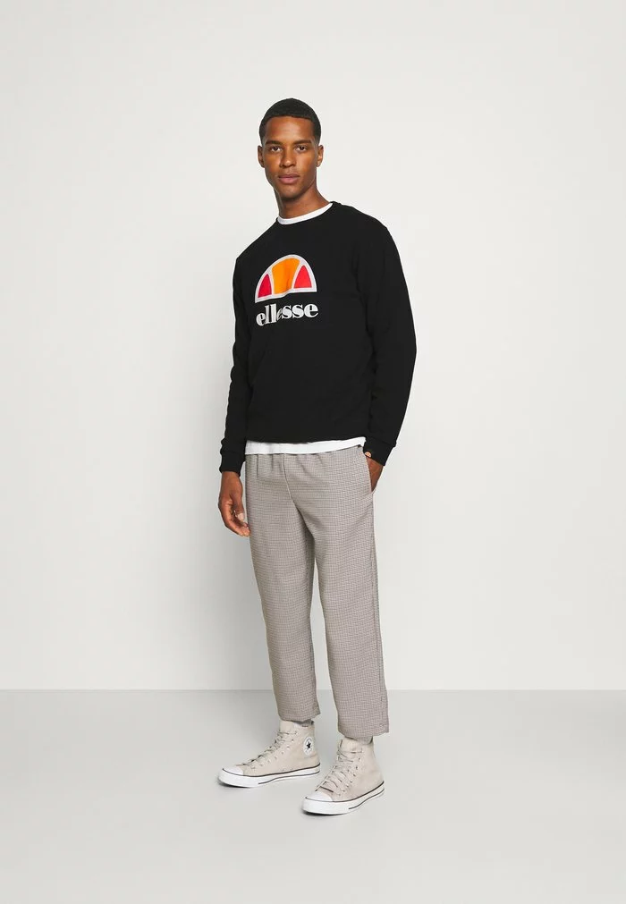Ellesse PERC - Sweatshirt - Black 2 Ellesse PERC - Sweatshirt - Black – Image 2