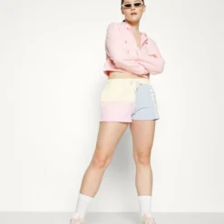 Ellesse SERA - Short - Multi 13 Ellesse SERA - Short - Multi -Ellesse Elegant Boutique 3af882ba3c2a479eb721977ab15e2fa9