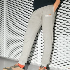 Ellesse ACACIA - Pantalon De Survêtement - Khaki -Ellesse Elegant Boutique 3cc9028051bd42b0a0962c5c285242da