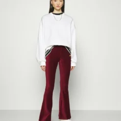 Ellesse FLORIE - Pantalon Classique - Burgundy 6 Ellesse FLORIE - Pantalon Classique - Burgundy -Ellesse Elegant Boutique 3e1d6056d3474803aa494bc1ad8da163