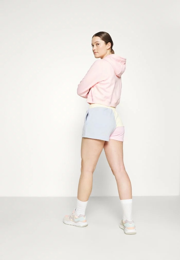 Ellesse SERA - Short - Multi 4 Ellesse SERA - Short - Multi – Image 4