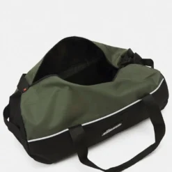 Ellesse FERALI BARREL BAG UNISEX - Sac De Sport - Black 6 Ellesse FERALI BARREL BAG UNISEX - Sac De Sport - Black -Ellesse Elegant Boutique 4afab13c22264668aaa2d8884021f724