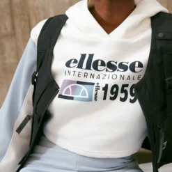 Ellesse TRISTAN - Sweatshirt - Offwhite 13 Ellesse TRISTAN - Sweatshirt - Offwhite -Ellesse Elegant Boutique 4e3a9cbd831146ac933389b12ce27313