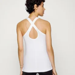 Ellesse SPOTLIGHT - T-shirt De Sport - White -Ellesse Elegant Boutique 559fc2316b5743dfa129017458aa491b