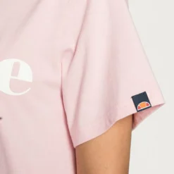 Ellesse ALBANY - T-shirt Imprimé - Light Pink 9 Ellesse ALBANY - T-shirt Imprimé - Light Pink -Ellesse Elegant Boutique 58a048db17cc4b2387c87b555ece7ac8