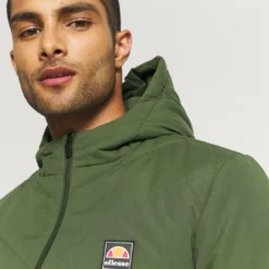 Ellesse ORELLIO WATER REACTIVE PADDEDJACKET - Veste De Survêtement - Green 9 Ellesse ORELLIO WATER REACTIVE PADDEDJACKET - Veste De Survêtement - Green -Ellesse Elegant Boutique 5ae7910f442748df8b533792f4f4dc69