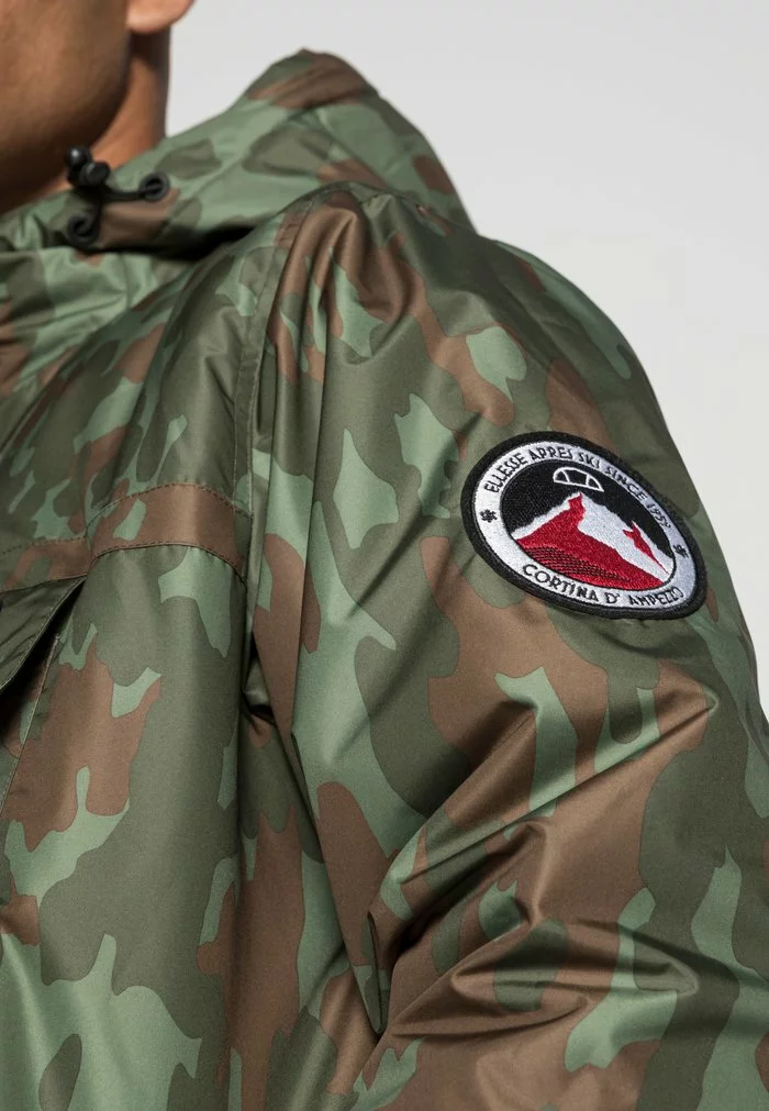 Ellesse MONTERINI JACKET - Veste D'hiver - Camo 5 Ellesse MONTERINI JACKET - Veste D'hiver - Camo – Image 5