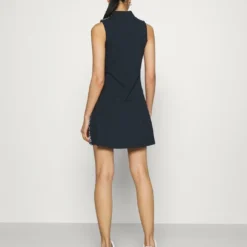 Ellesse TROPH DRESS - Robe En Jersey - Navy 9 Ellesse TROPH DRESS - Robe En Jersey - Navy -Ellesse Elegant Boutique 5ebbb77c837c4c588c1d889682ee0cd2