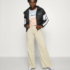 Ellesse BLOCK - T-shirt à Manches Longues - Light Pink 14 Ellesse BLOCK - T-shirt à Manches Longues - Light Pink -Ellesse Elegant Boutique 6589563764ea43eb9ed8740502c48871