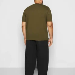 Ellesse PRADO TEE - T-shirt Imprimé - Khaki -Ellesse Elegant Boutique 67ac5306c2b94745bfd700ae7edf18ba