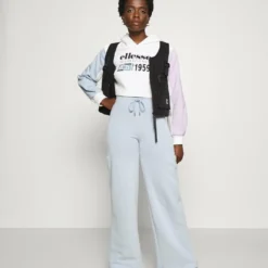 Ellesse TRISTAN - Sweatshirt - Offwhite 15 Ellesse TRISTAN - Sweatshirt - Offwhite -Ellesse Elegant Boutique 6910beec4c8c4eac89599a9e30706bbd