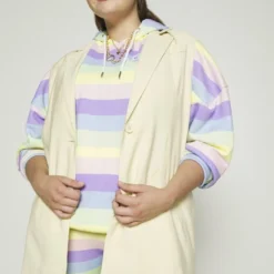 Ellesse LAUREA - Short - Multi 15 Ellesse LAUREA - Short - Multi -Ellesse Elegant Boutique 69ebdef6482e40c2ae3d59b000925cb2