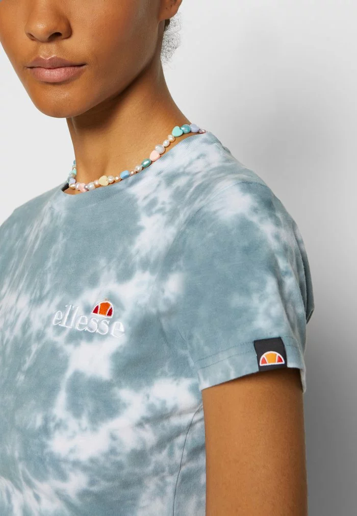 Ellesse VIKINS TIE DYE CROP - T-shirt Imprimé - Green/white 7 Ellesse VIKINS TIE DYE CROP - T-shirt Imprimé - Green/white – Image 7