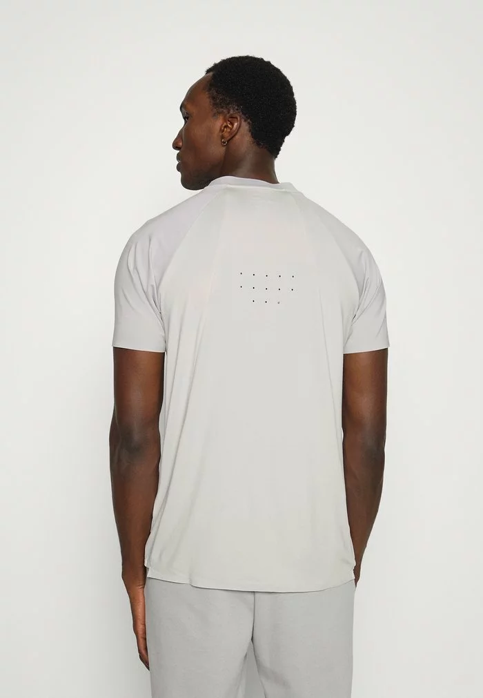 Ellesse MAESTRO TEE - T-shirt Imprimé - Light Grey 3 Ellesse MAESTRO TEE - T-shirt Imprimé - Light Grey â Image 3