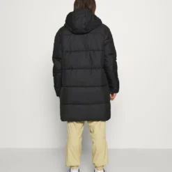 Ellesse LALONIO - Veste D'hiver - Black 12 Ellesse LALONIO - Veste D'hiver - Black -Ellesse Elegant Boutique 6e20e350ea3c4a1eb3c2baa69ecf7882