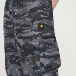 Ellesse LAVAREDO - Short - Grey