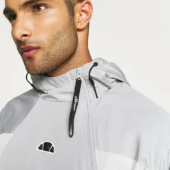 Ellesse APOCALISSE WINDRUNNER - Veste De Survêtement - Light Grey -Ellesse Elegant Boutique 82298cb30b9e4ee0b38071bc6d29bda6