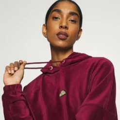 Ellesse BINKS - Robe De Jour - Burgundy -Ellesse Elegant Boutique 823c9d98a32e41bea07f40e6c9301f2f