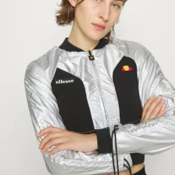 Ellesse HOUGHTON CROP TRACK - Veste De Survêtement - Silver 9 Ellesse HOUGHTON CROP TRACK - Veste De Survêtement - Silver -Ellesse Elegant Boutique 82b0f4093c61427ca6c097f28ba8df8d