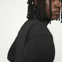 Ellesse TORELO ZIP JACKET - Veste De Survêtement - Black 10 Ellesse TORELO ZIP JACKET - Veste De Survêtement - Black -Ellesse Elegant Boutique 85401b93d478497e8a3c626eb554aa1e