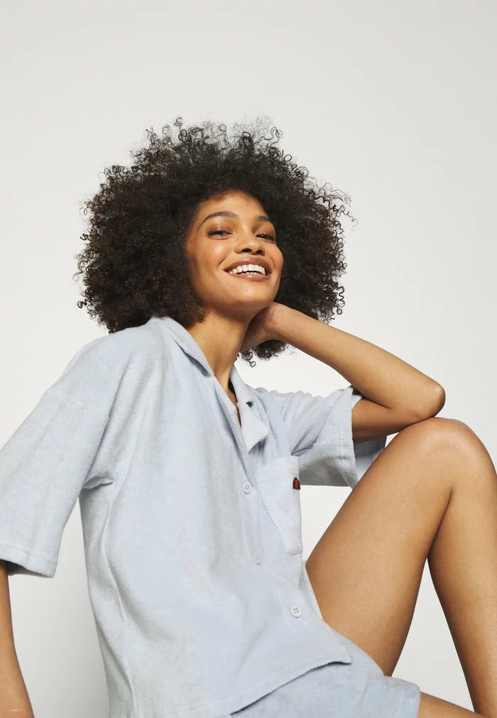 Ellesse ESPELA - Pyjama - Light Blue 4 Ellesse ESPELA - Pyjama - Light Blue – Image 4