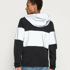 Ellesse SIRIAN 1/2 ZIP JACKET - Veste Légère - Black -Ellesse Elegant Boutique 8bbb4f44f25e4d59ab28afd45309a748