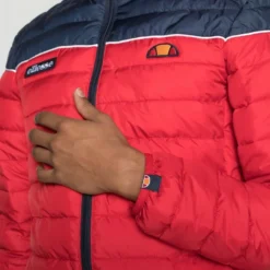 Ellesse LOMBARDY PADDED JACKET - Veste D'hiver - Red 9 Ellesse LOMBARDY PADDED JACKET - Veste D'hiver - Red -Ellesse Elegant Boutique 9090199f9c8043689f417632935a1ee6