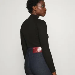 Ellesse VIVIENNE - T-shirt à Manches Longues - Black -Ellesse Elegant Boutique 9434470b474441ebb4678318d6366790